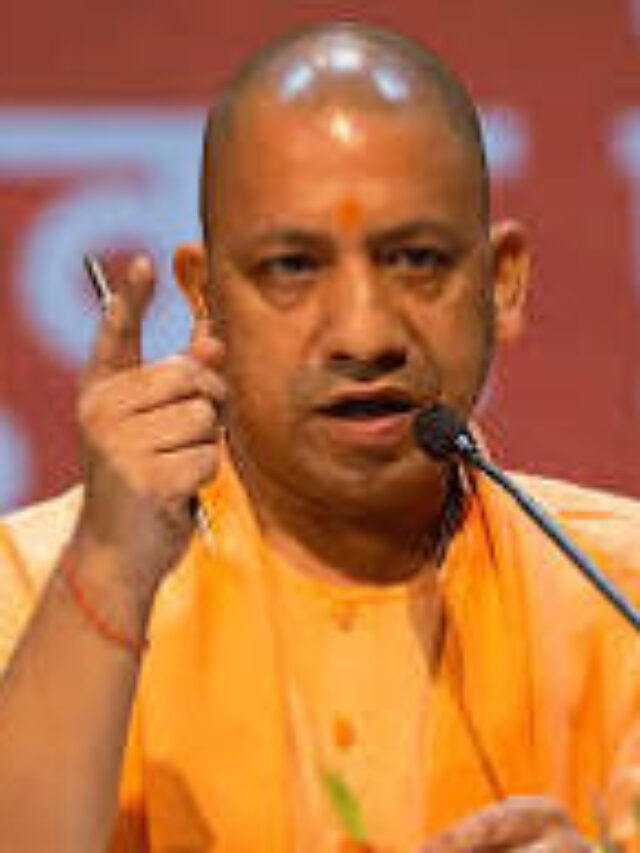 योगी आदित्यनाथ का खुलेआम चेतावनी।
